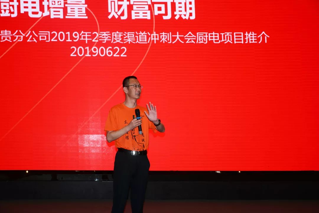 空气能,太阳能,热水器 空气能,太阳能,热水器
