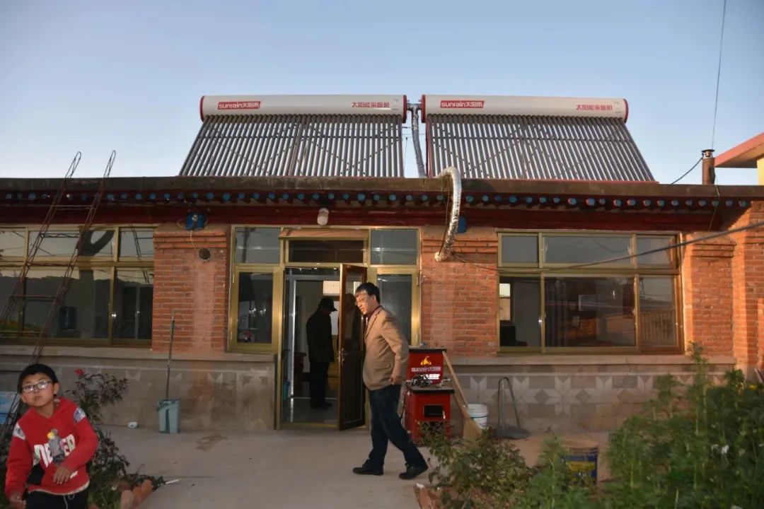 空气能,太阳能,热水器 空气能,太阳能,热水器