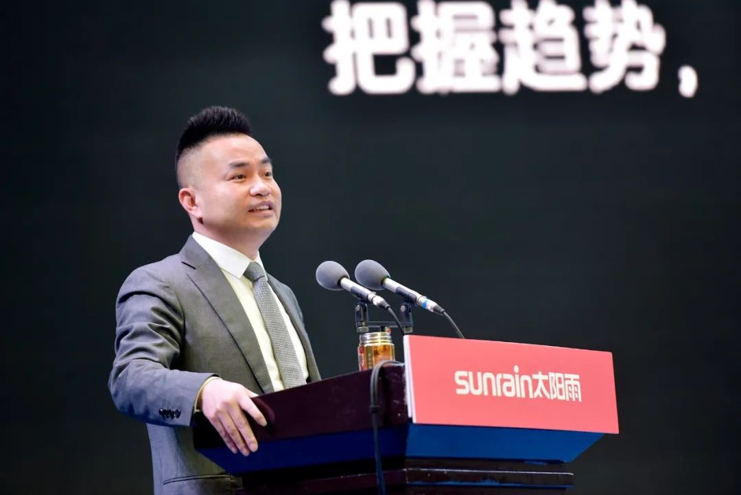 空气能,太阳能,热水器 空气能,太阳能,热水器