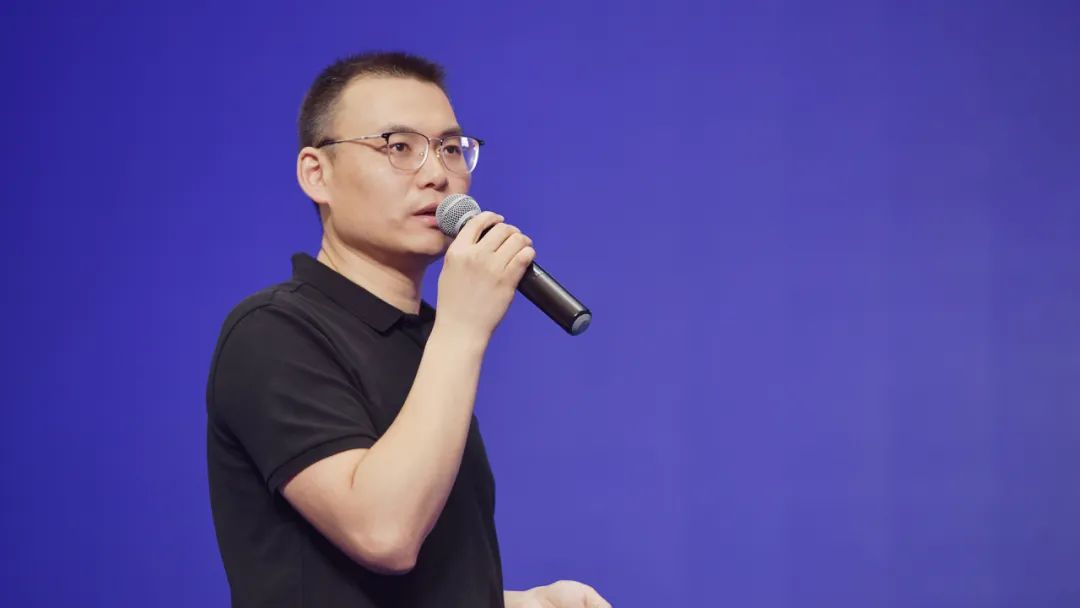 空气能,太阳能,热水器 空气能,太阳能,热水器