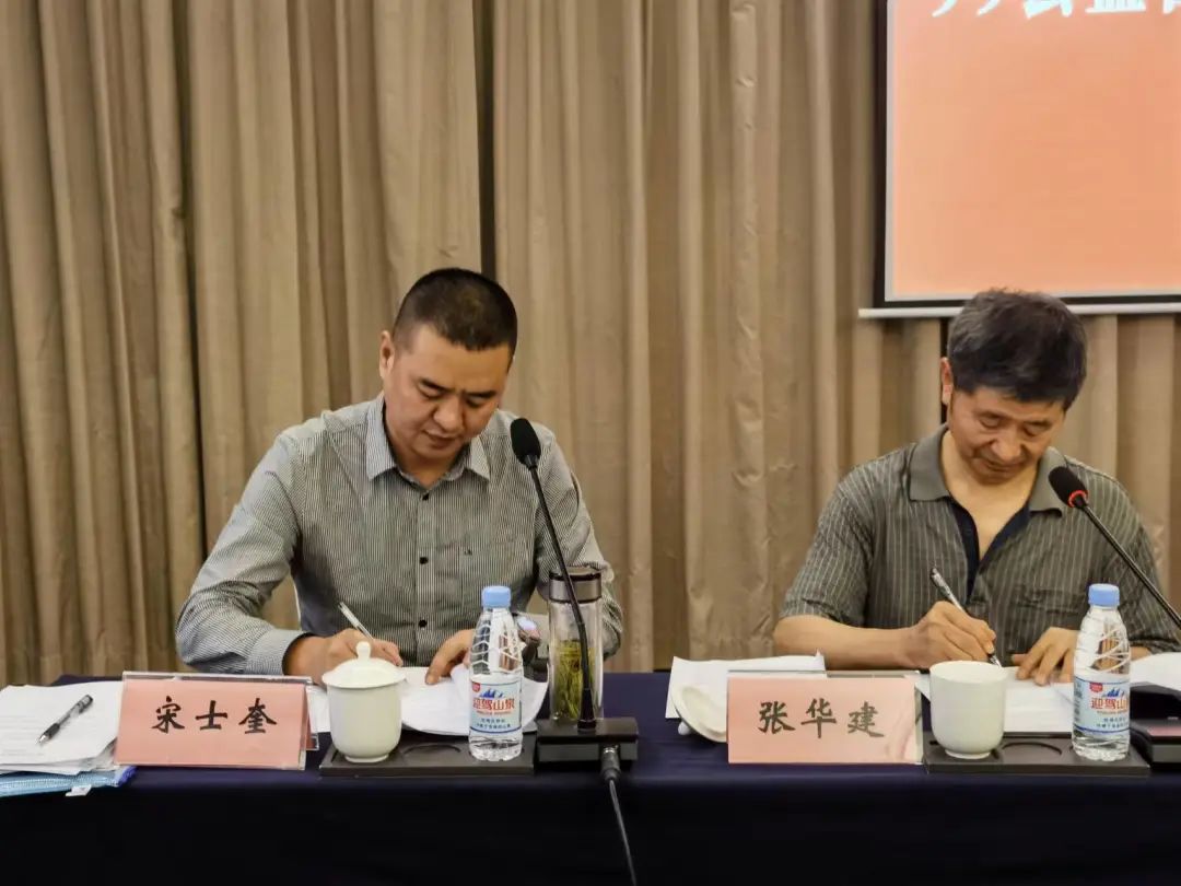 空气能,太阳能,热水器 空气能,太阳能,热水器