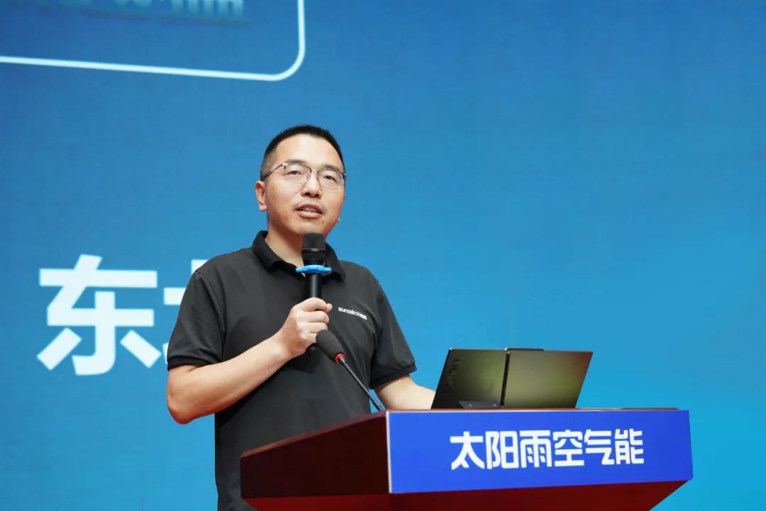 空气能,太阳能,热水器 空气能,太阳能,热水器