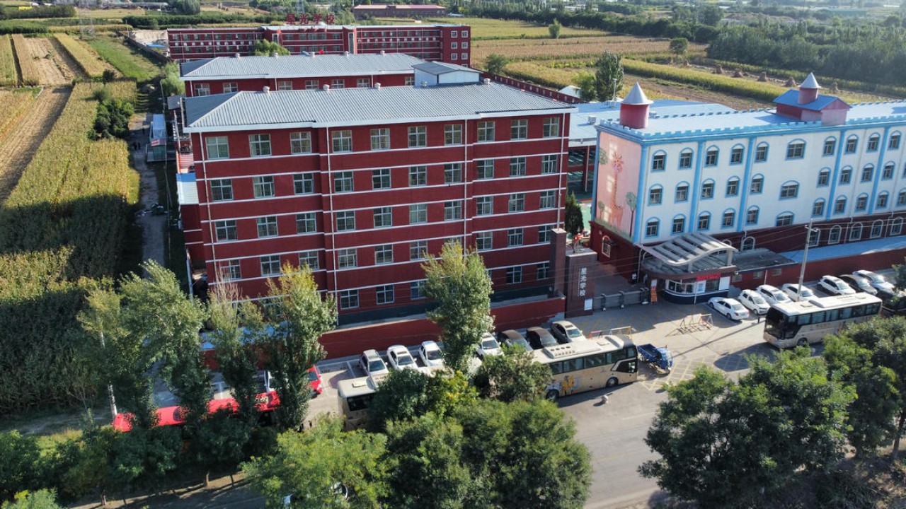 山西晋中星光学校太阳能 + 空气能耦合采暖及热水项目