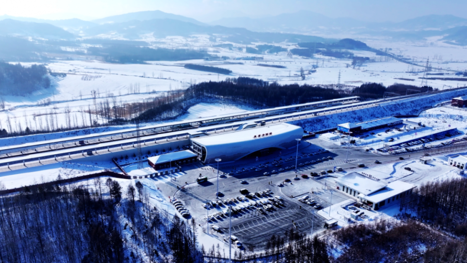 备战亚冬会 太阳雨空气能助力亚布力枢纽温暖升级