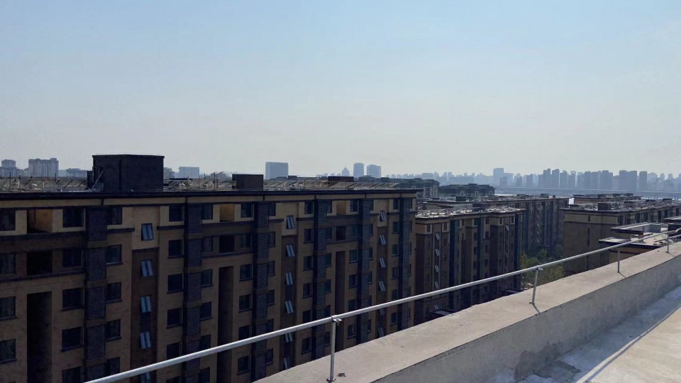 天津临海新城光热集分清洁热水项目